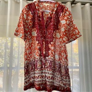 Embroidered tunic floral Asian theme orange red cream short sleeves small
